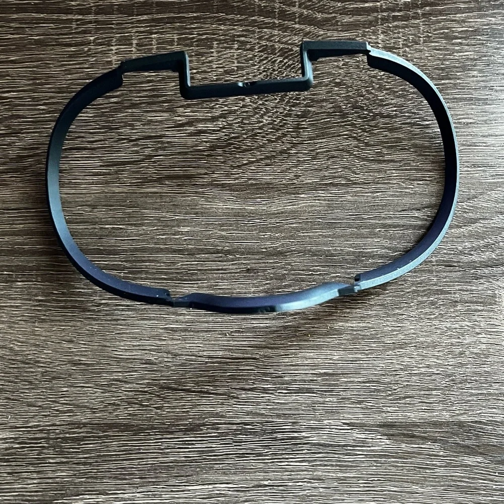 Oculus Quest 2 USED with Pro Strap and Rechargeable Batteries
